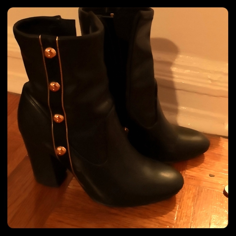 Marc Fisher Boots with Button